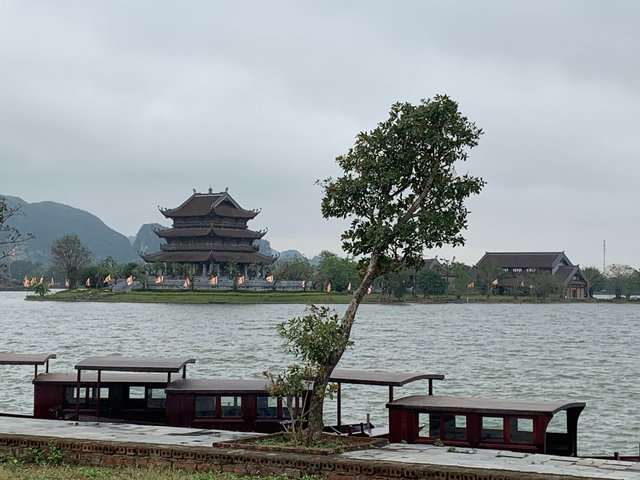 Ảnh Chùa Vàng Ninh Bình